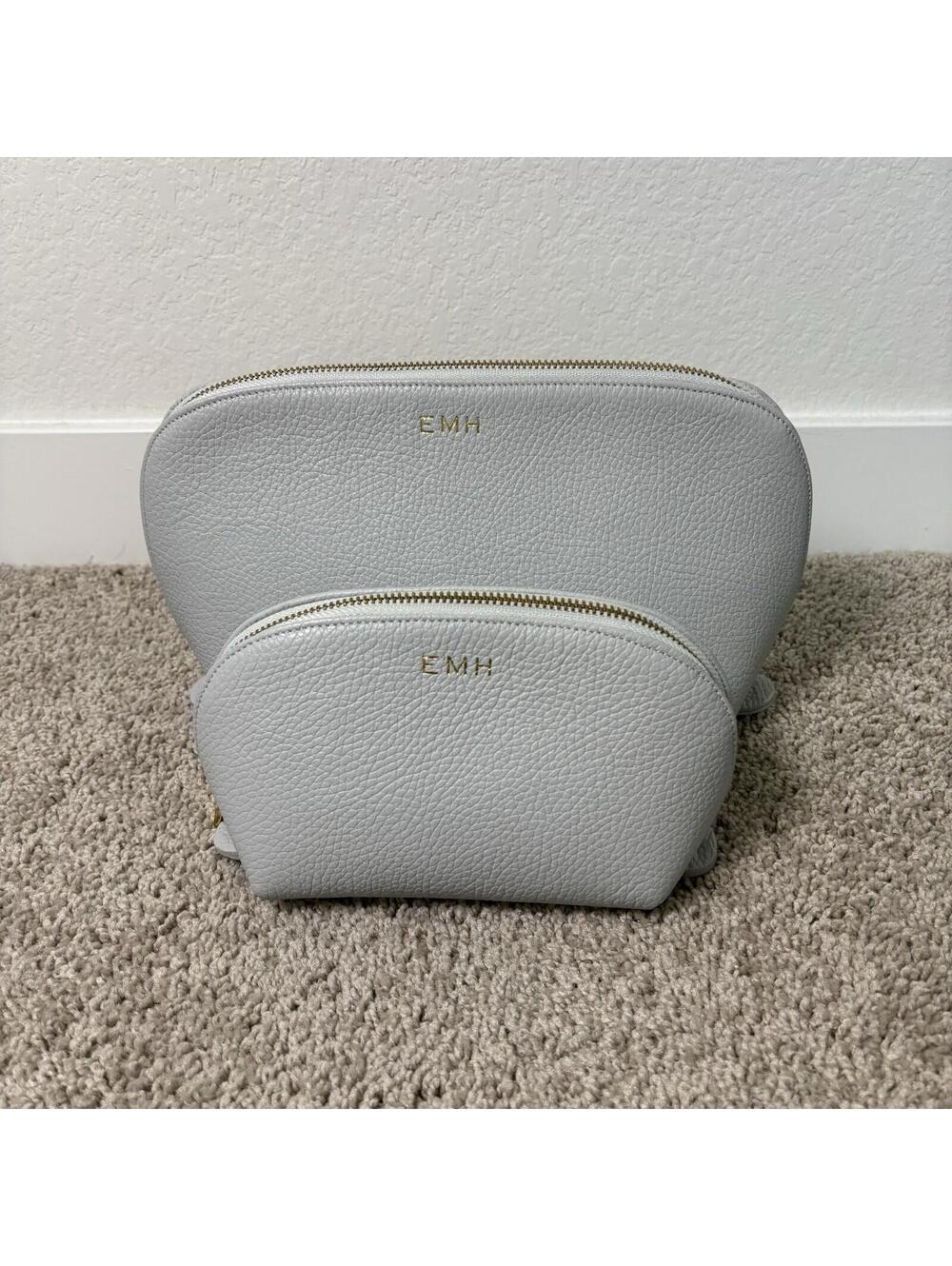 Cuyana Travel Case Set Pebbled Leather (Set Of 2) Stone Grey Makeup Bags EUC